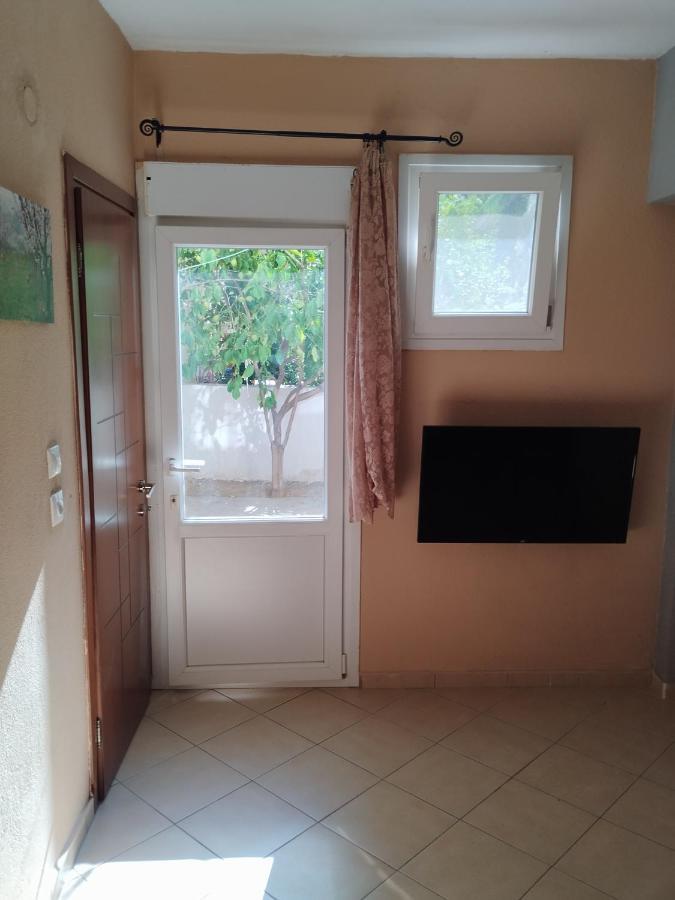 Cozy Apartment In Salonicco Esterno foto