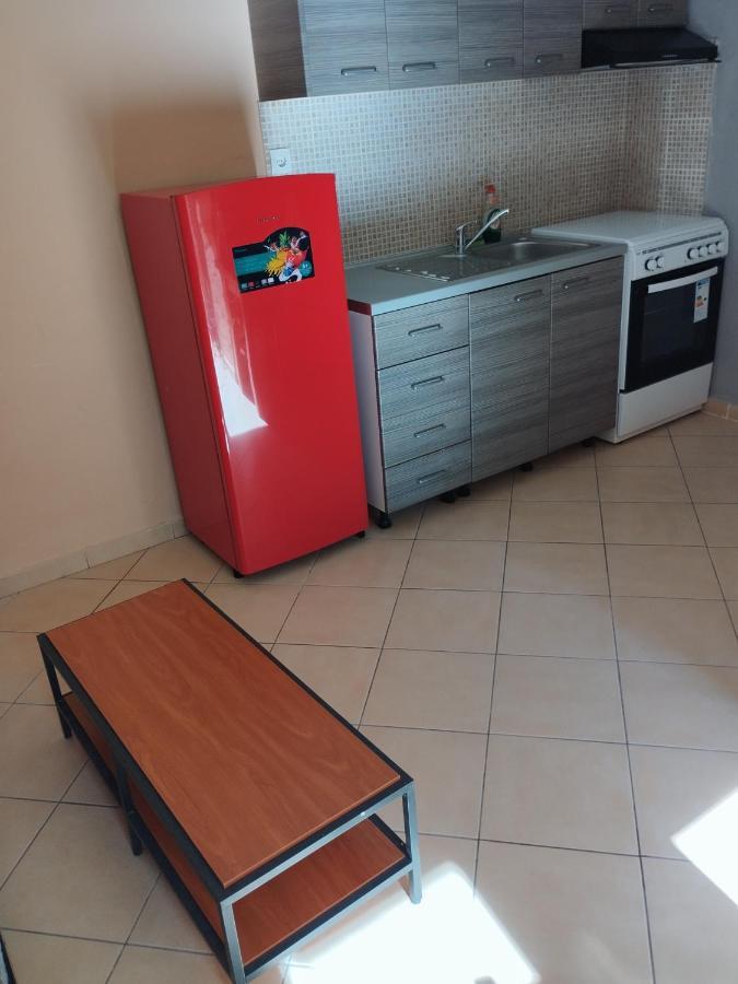 Cozy Apartment In Salonicco Esterno foto