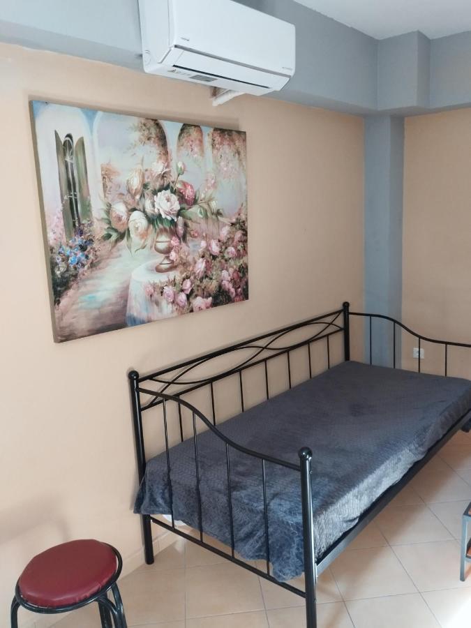 Cozy Apartment In Salonicco Esterno foto