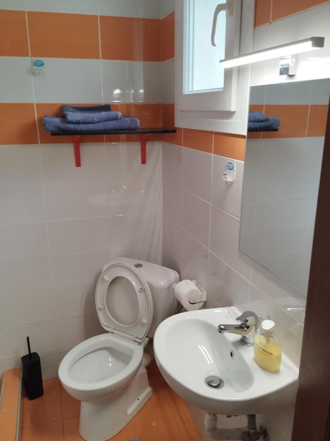 Cozy Apartment In Salonicco Esterno foto